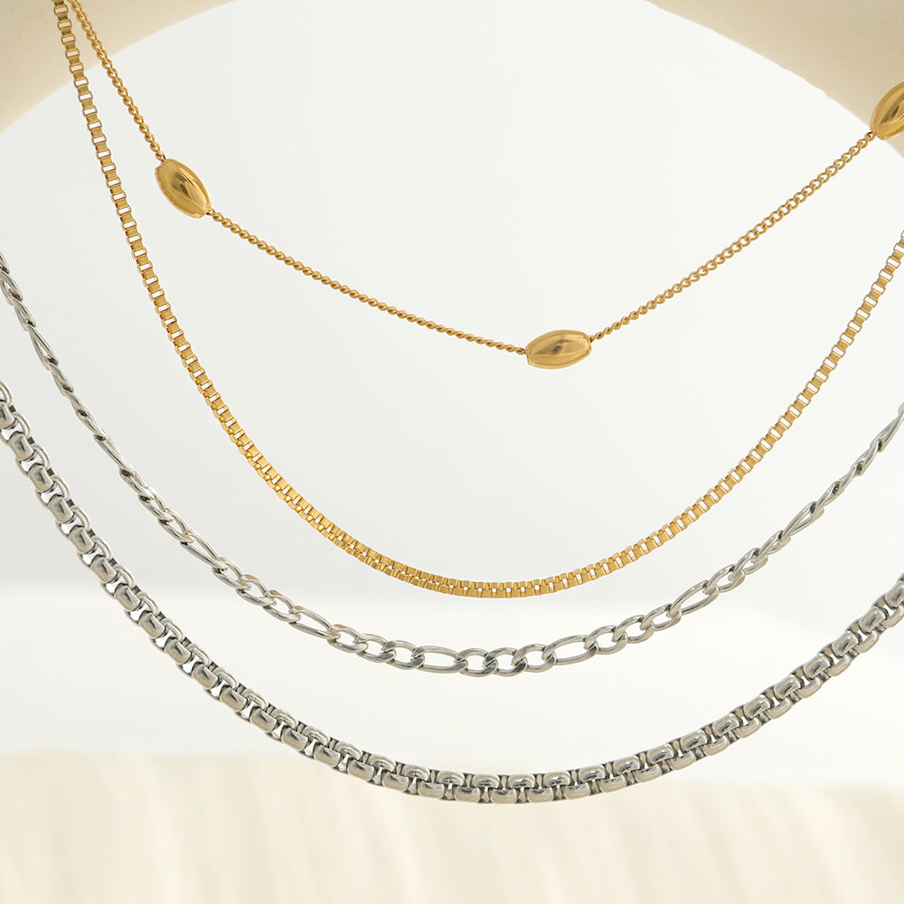 מארז 4 שרשראות ״ענבל״ | לוק חדש בכל יום - Pura Vida